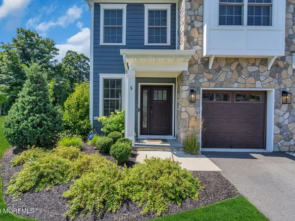 5 Samantha Way, Eatontown, NJ 07724