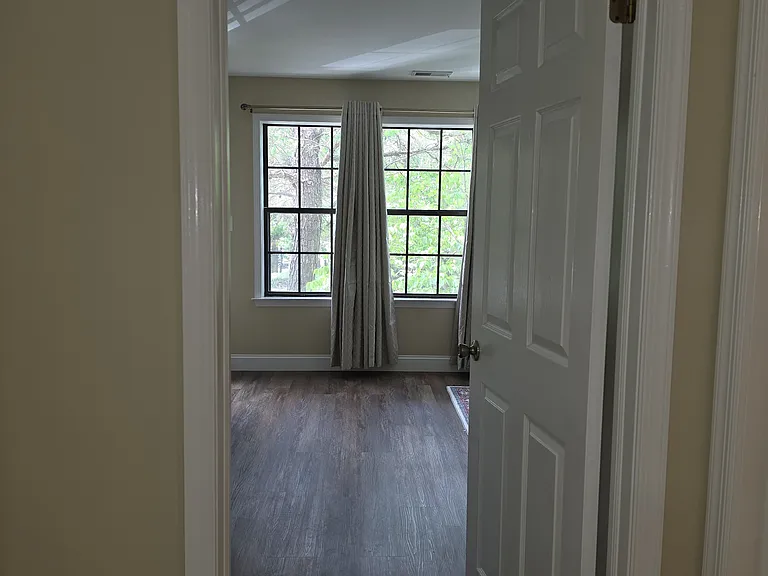 Ridgefield Ct — Photo 24