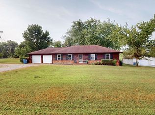 101 Windmere Dr, Paducah, KY 42001