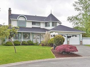 8182 140b St, Surrey, BC V3W 8X3