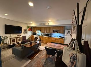2529 35th St APT 2, Astoria, NY 11103