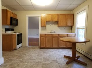 13 Grove St APT D, Springvale, ME 04083