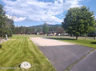 13 Bogie Ln, Blanchard, ID 83804