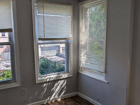 4th image of 3415 Frankford Ave APT 2