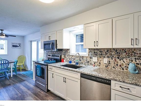 5th image of 35699 Galalina Blvd
