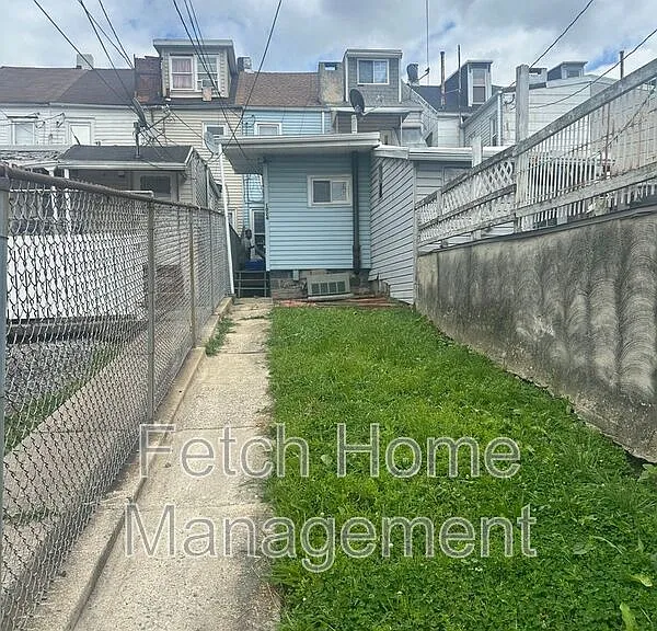 1024 Birch St — Photo 31
