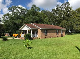 1028 Watford St, Graceville, FL 32440