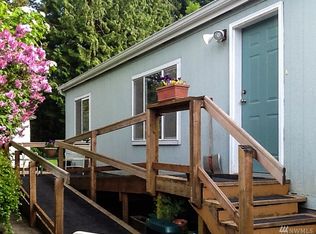 4758 Hansen Dr, Clinton, WA 98236