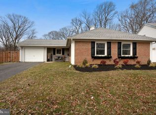 57 Pageant Ln, Willingboro, NJ 08046