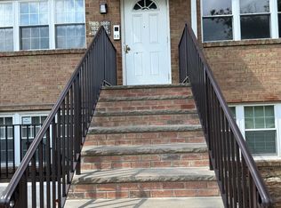 185 College Dr, Edison, NJ 08817