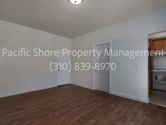3rd image of 326 Belmont Ave APT 4