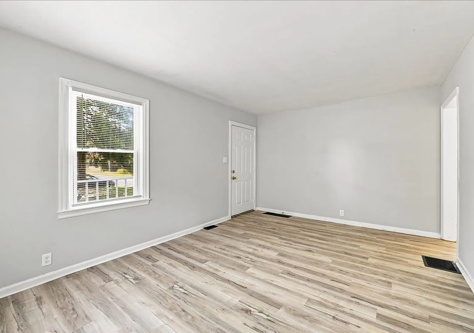 1518 Udell St - $1325.00/mo. — Photo 4