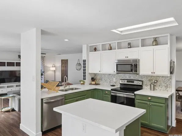 9632 Dover Rdg, San Antonio, TX 78250