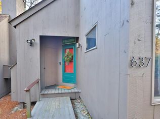 West Cove D, Grantham, NH 03753