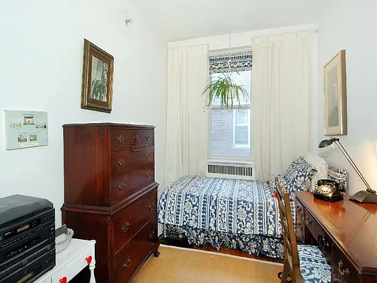 Sold by Sotheby's International Realty | media 4