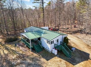 13 Robertson Dr, Monmouth, ME 04259