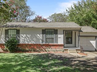 10857 Estacado Dr, Dallas, TX 75228
