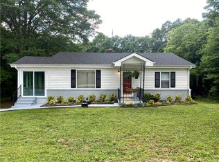 309 Nealy St, Pickens, SC 29671