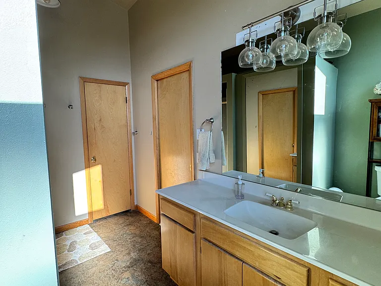 6912 County Road 104 — Photo 31