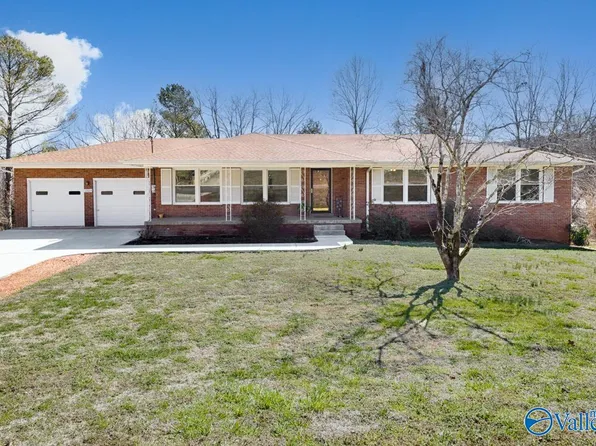 12004 Mount Charron Rd NW, Huntsville, AL 35810