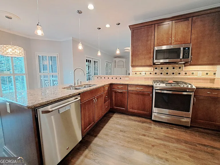2242 Lenox Walk NE — Photo 21