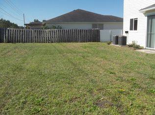 86874 Cartesian Pointe Dr, Yulee, FL 32097