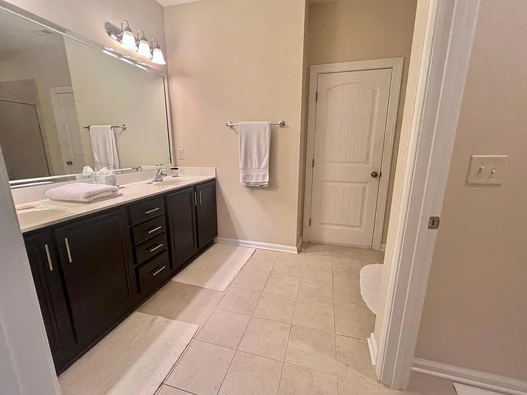 Master Bathroom-Pic 1