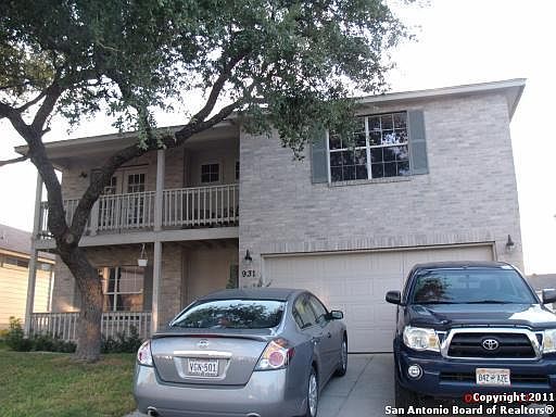 1st image of 931 Magnolia Hl