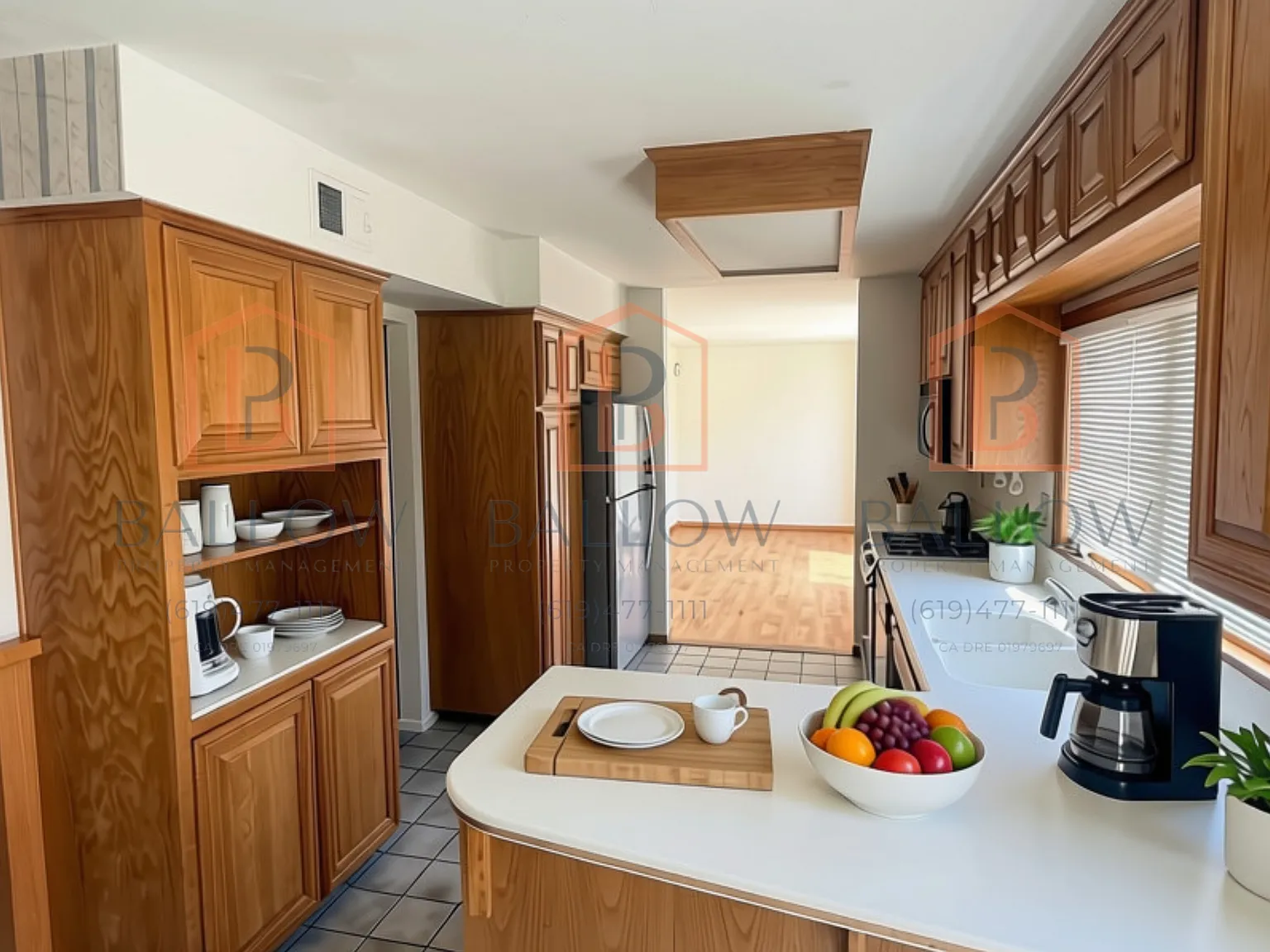 4 bed, 2.5 bath, 2200 sqft, $4,700 — Photo 3