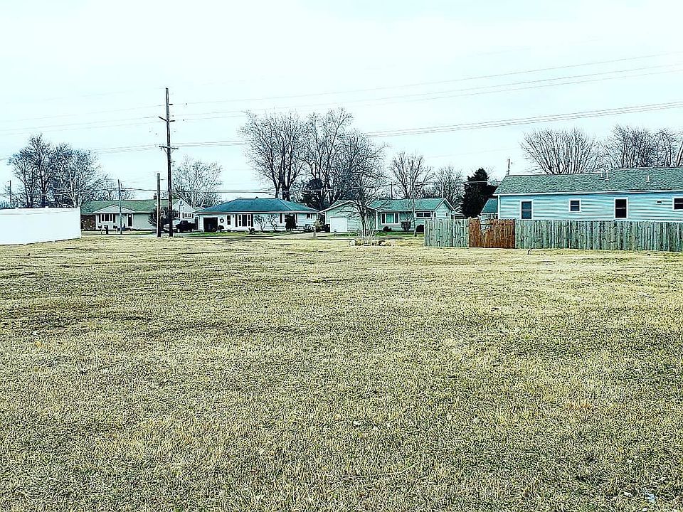 2nd image of 309 Hartland Dr