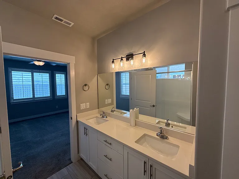 1834 S 1230 W — Photo 16