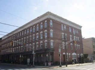 213 14th St, Hoboken, NJ 07030