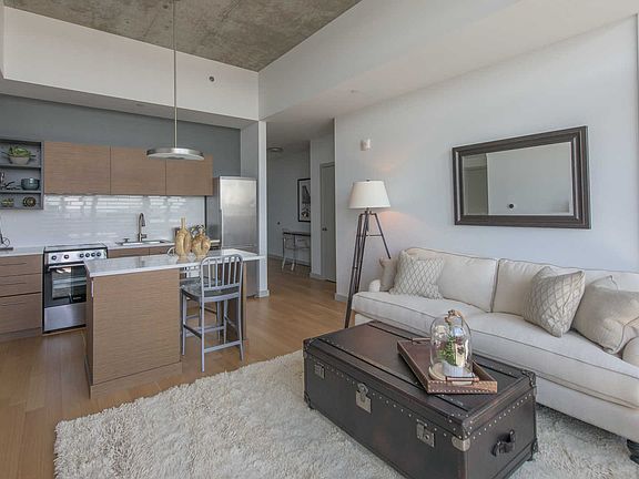 Open Layout and High Ceilings