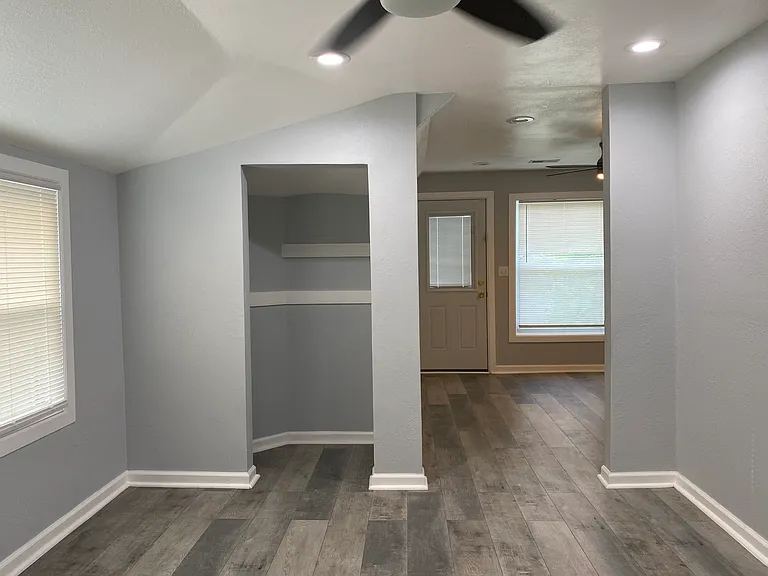 633 Fernwood Ave #2 — Photo 5
