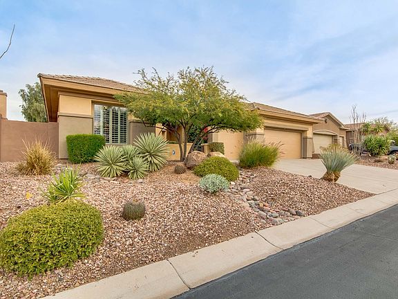 5th image of 41710 N IRON HORSE Drive