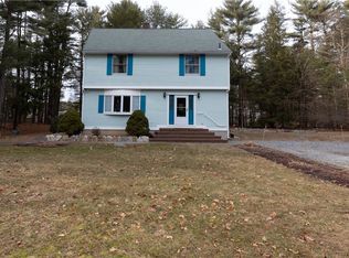 6 Belforest Ln, Hope Valley, RI 02832