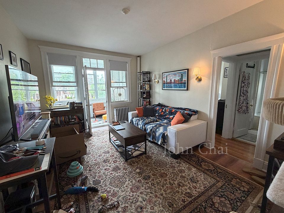 1st image of 1634 Commonwealth Ave APT 7