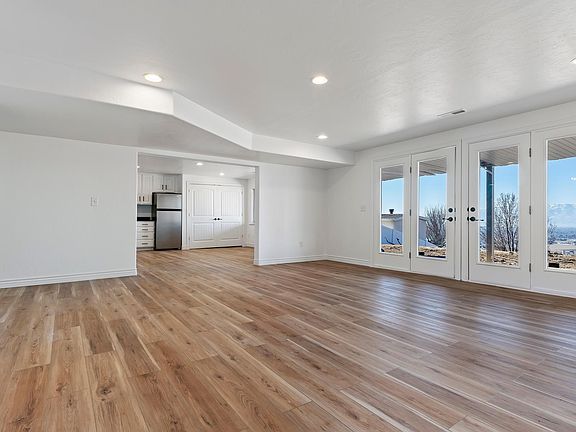 2nd image of 9489 N Canyon Heights Dr