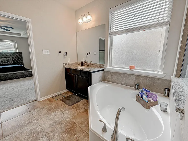 9526 Bonbrook Bend Ln — Photo 19