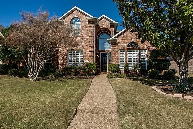 1st image of 2417 Vista Point Dr