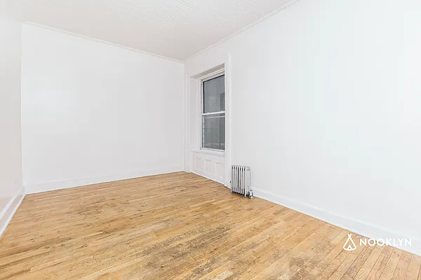 Rented by Nooklyn NYC LLC | media 27
