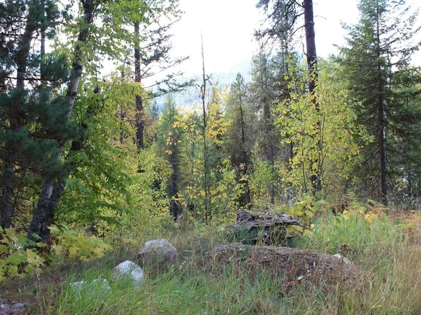 4327 Upper Pack River Rd, Sandpoint, ID 83864