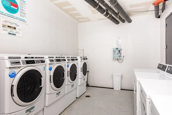 Rented by Nooklyn NYC LLC | media 17