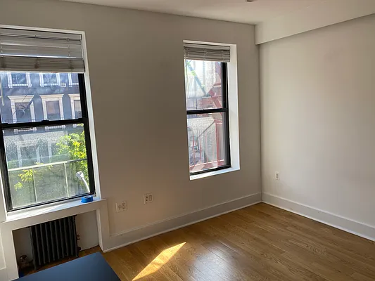 Rented by Legacy Realty Group NYC LLC | media 6