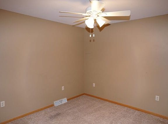 3rd image of 6720 Fairhaven Rd