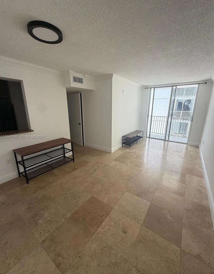 Brickell View Condo — Photo 3