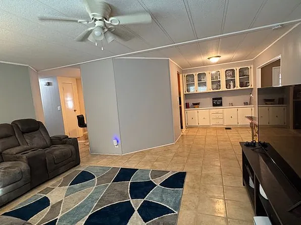 210 Walton Ct, Melbourne, FL 32934