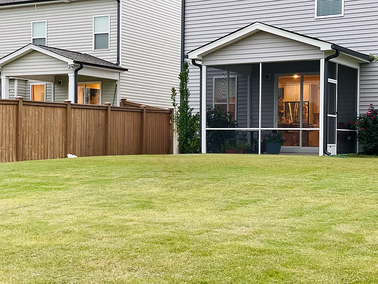 2521 Macy Grove Ln — Photo 46