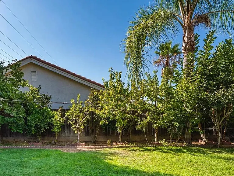 5742 W Palo Alto Ave — Photo 18