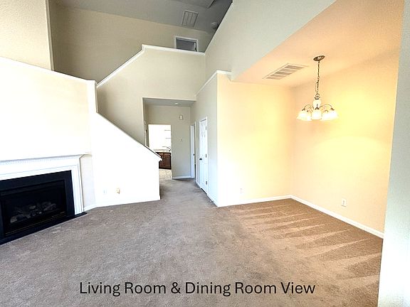 3rd image of 11619 Stockdale Ct